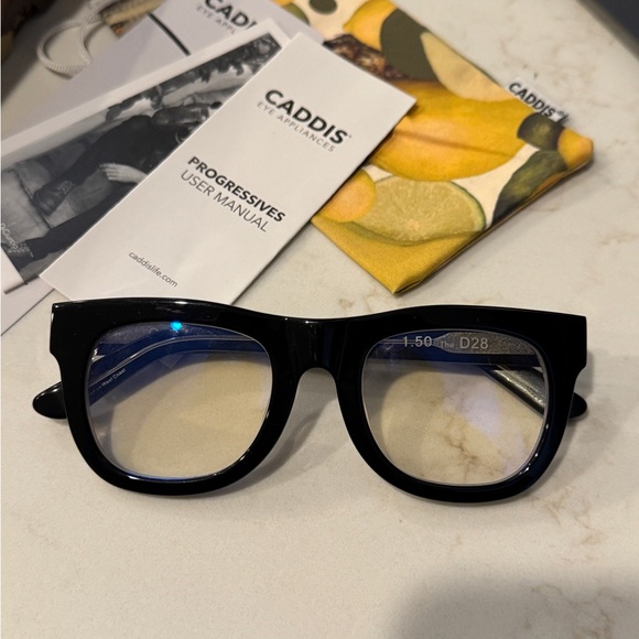 Caddis D28 1.5 PROGRESSIVE Readers with Blue Light in Black - Picture 1 of 5